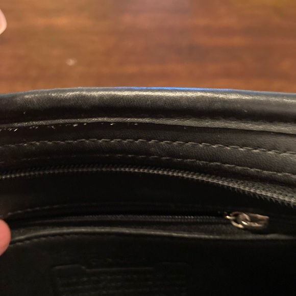 Vintage coach square purse with outside pocket - Picture 3 of 8